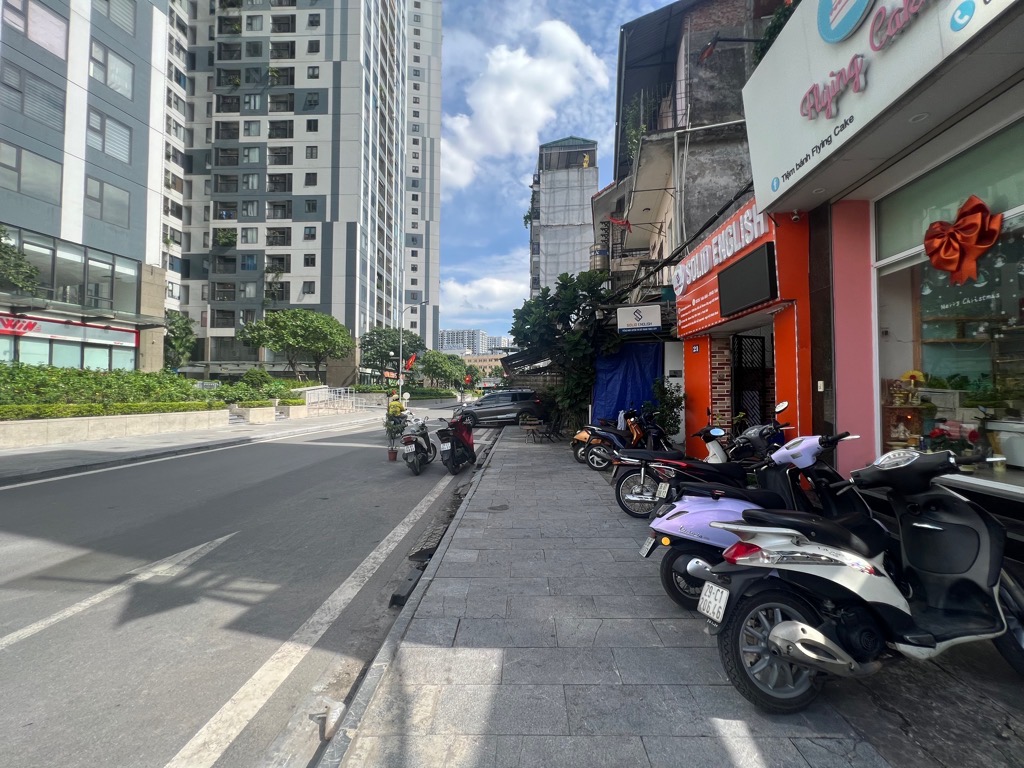 MINH KHAI,HAI BÀ TRƯNG 23tỷ 62m DƯỚI CHÂN CHUNG CƯ,KINH DOANH TẤP NẬP,DÂN CƯ SẦM UẤT