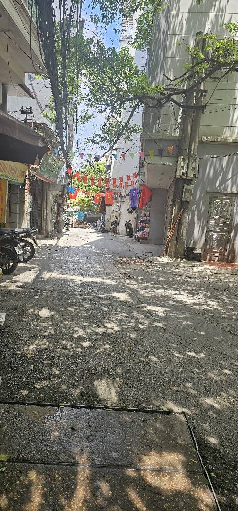 Đống Đa – Lương Sử C 41m, mt siêu rộng, gần ô tô chỉ 9,99 tỷ, nhà đẹp, xinh, ở luôn