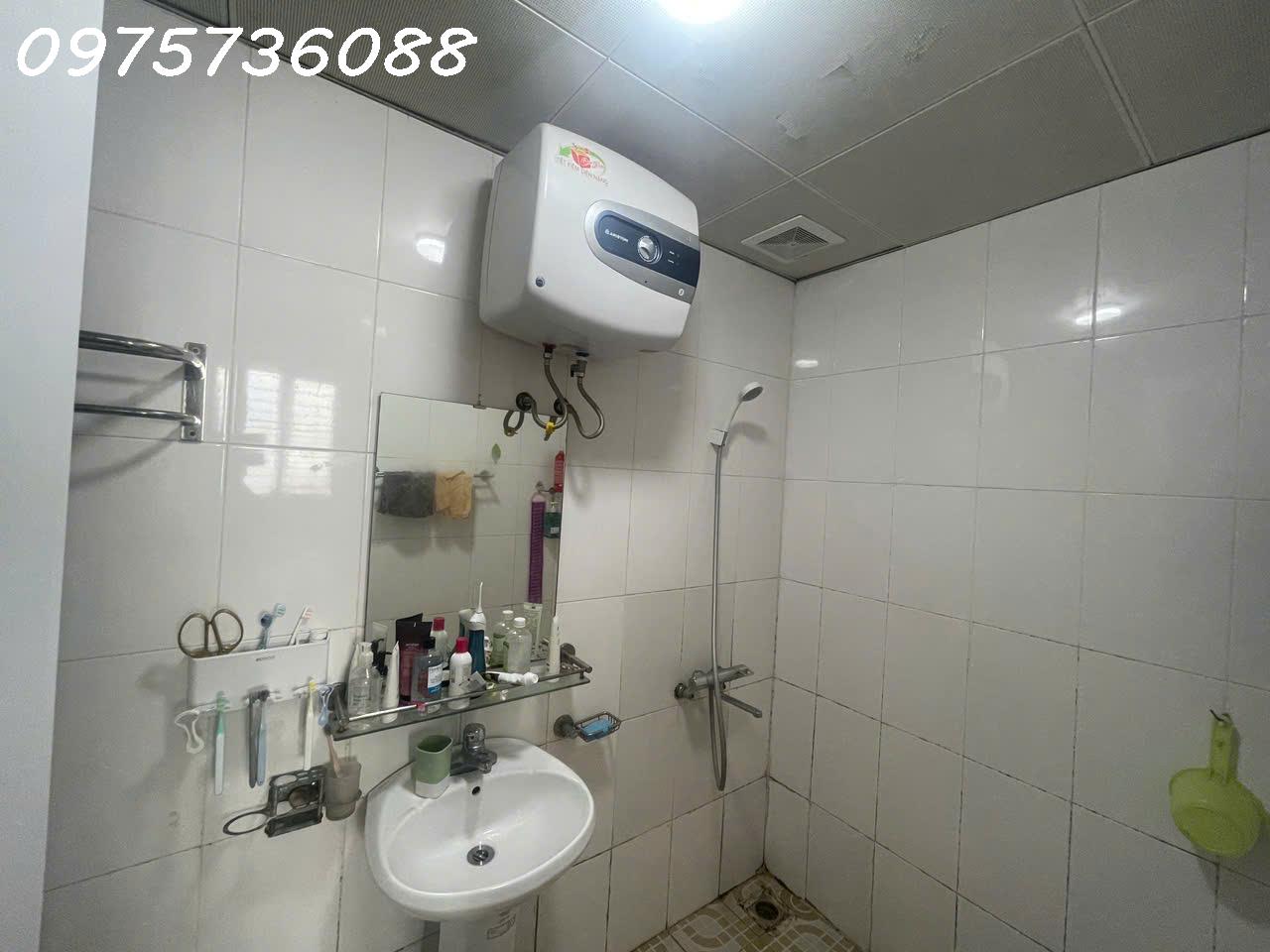 Chính chủ cần bán căn hộ Khu đô thị Văn Khê- La Khê, Hà Đông, Hà Nội, DT 108m2, giá 5,6 tỷ