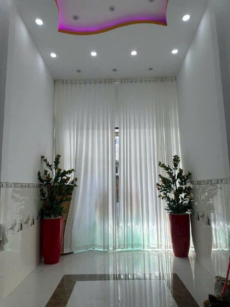 Bán nhà HXH Phú Mỹ, P.22, 3.8 nở hậu 5m x 16m, 1 trệt, 1 lầu, 3pn, 3wc, 9.5 tỷ, TL