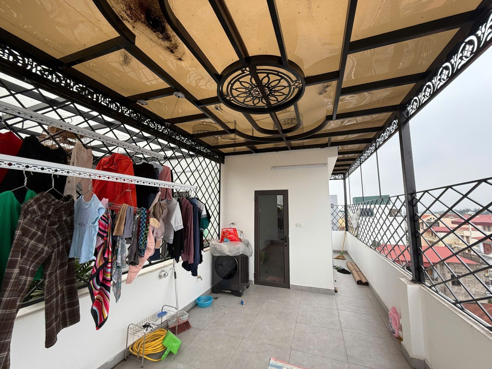BÁN NHÀ GIANG BIÊN – 6 TẦNG ĐẸP – FULL NỘI THẤT – CÁCH Ô TÔ 10M