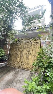 Bán biệt thự 4 tầng mặt tiền tăng nhơn phú a quận 9 .