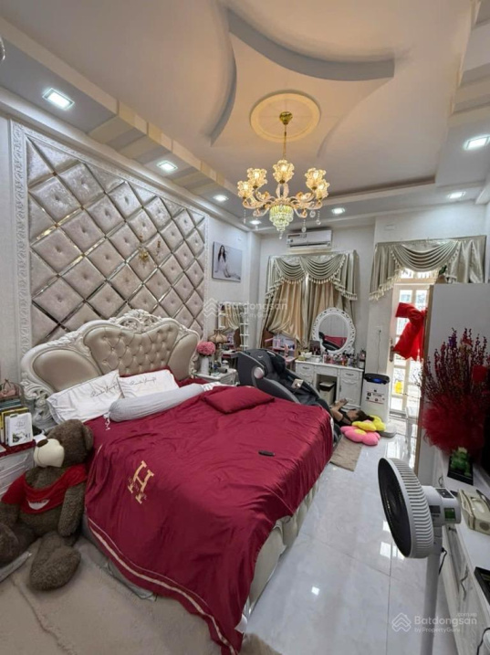 BÁN NHÀ HẺM XE HƠI CAO LỖ, QUẬN 8 – GẦN AEON MALL – 62M2 (4X15M) – 3 TẦNG – NHỈNH 8 TỶ