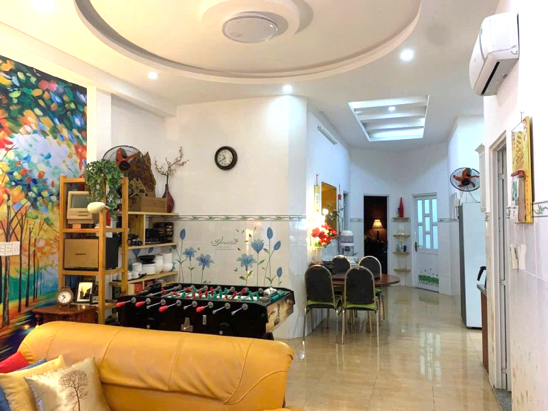 Bán Biệt Thự Sân Vườn Mini – 193m² Hẻm Xe Hơi Gần Chợ Hiệp Bình và Gigamall – Giá Tốt 8.9 Tỷ