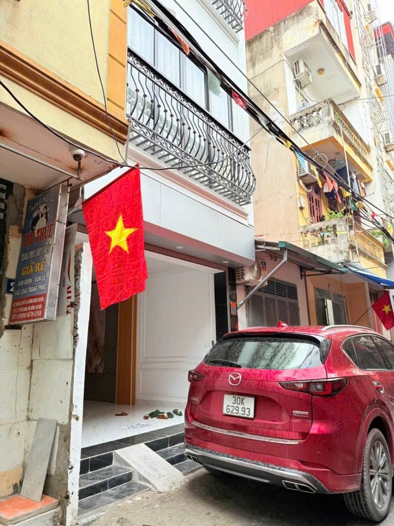 NHANH!!! SĐCC- BÁN NHANH NHÀ NGÕ GIÁP BÁT, nhà chính chủ, tâm huyết, ở giữ gìn – 47m² × 6T – Ô TÔ vào nhà