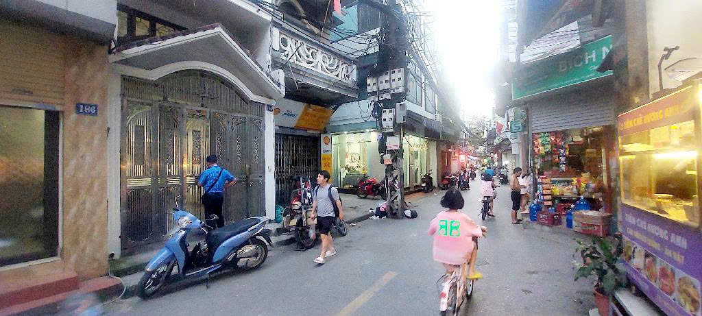 NHANH!!! SĐCC- BÁN NHANH NHÀ NGÕ GIÁP BÁT, nhà chính chủ, tâm huyết, ở giữ gìn – 47m² × 6T – Ô TÔ vào nhà