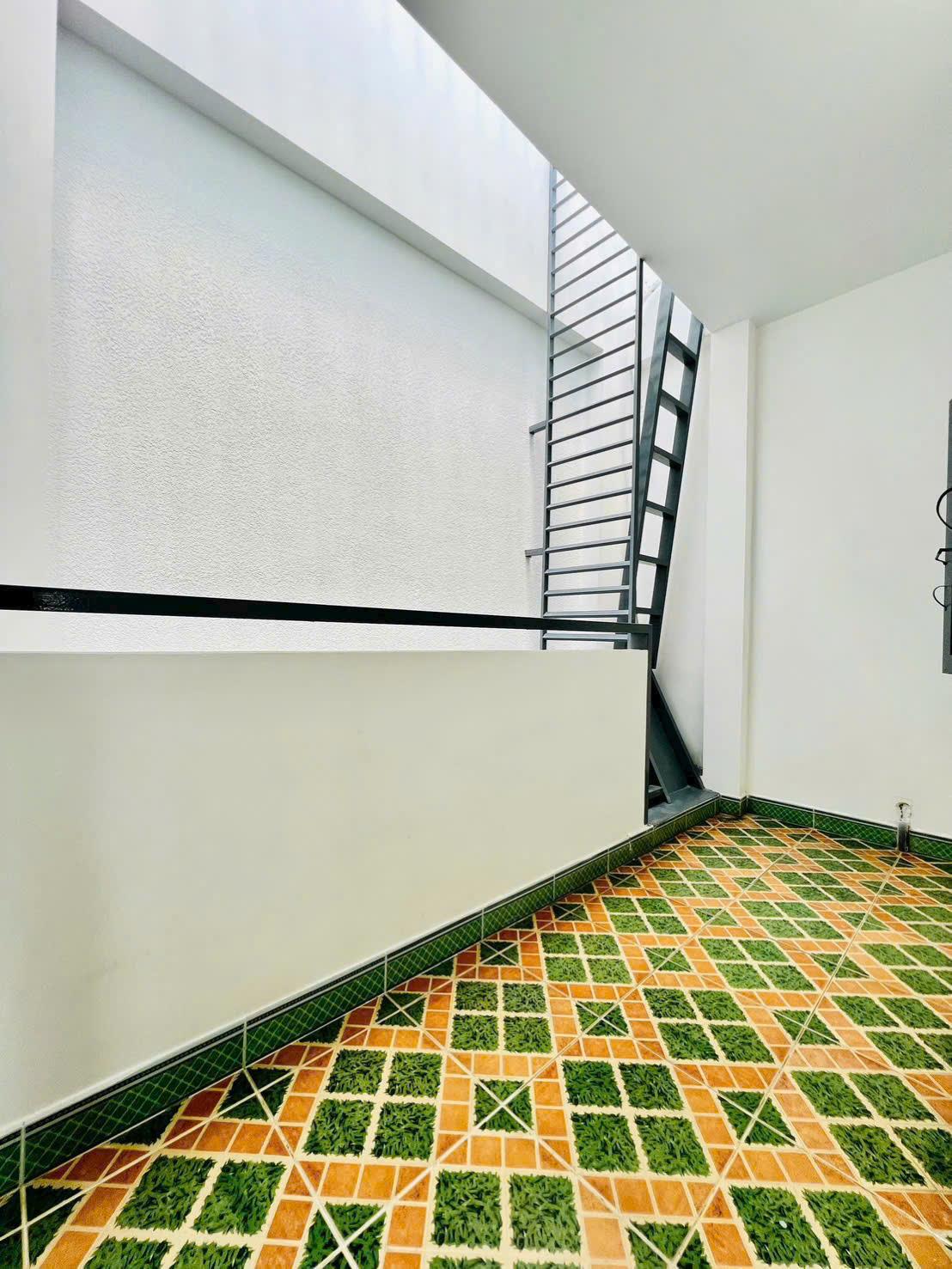 Bán nhà hẻm 26 Nguyễn Thái Bình, p4, Tân Bình (4×12) 3 lầu, 9 tỷ