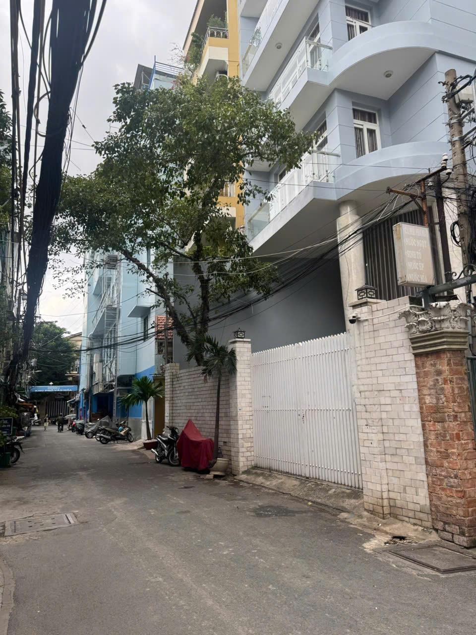 **Bán nhà hẻm 305 Lê Văn sỹ** p1, Tân Bình (6×20) CHDV dòng tiền