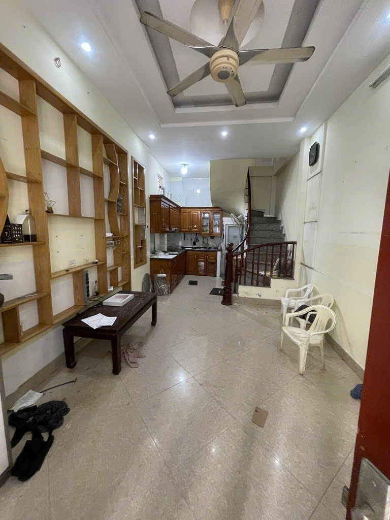 Bán nhà Phố Mai Động, Tam Trinh DT 35m 5 Tầng. Lô góc 2 mặt thoáng, chỉ 6 tỷ 6