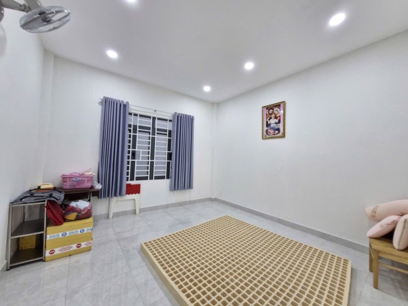 BÁN NHÀ PHƯỚC LONG B, TP, THỦ ĐỨC – GẤP – HẺM XE TẢI – 60M2 – GIÁ CHỈ 5.8 TỶ