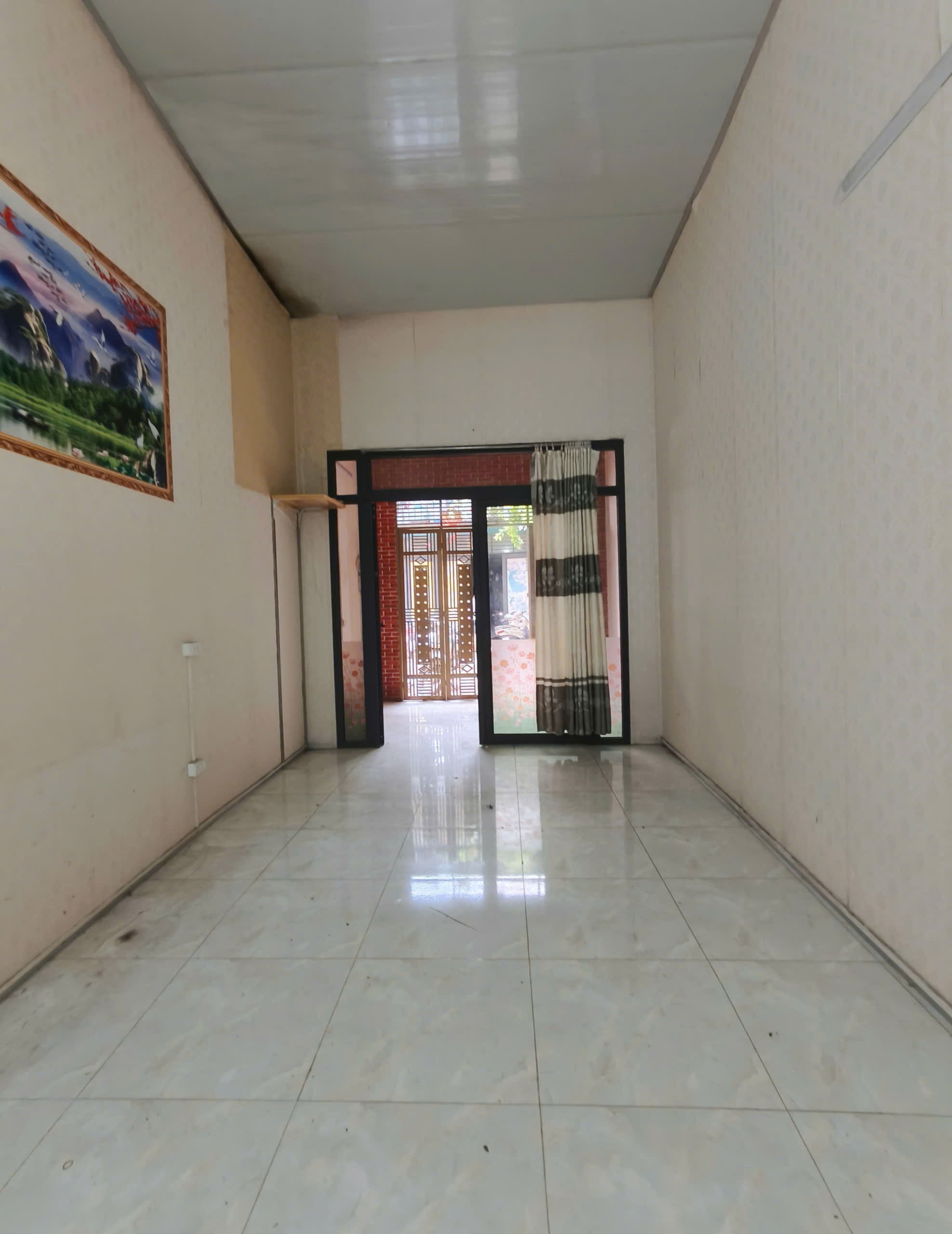 Cho thuê nhà nguyên căn Định Công Thượng, 70m2, 1.5 tầng, 1 ngủ, 9.5 Triệu/th