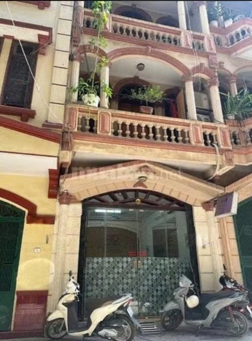 Cho thuê nhà Đường Giáp Bát, 5 tầng x 60m2, 8 ngủ, 15 Triệu