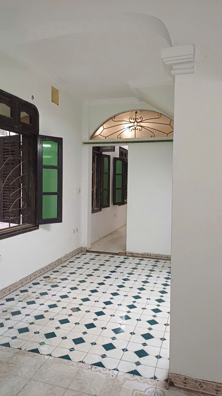 Cho thuê liền kề KĐT Bắc Linh Đàm gần VD3 Hoàng Mai, 75m2 x4 tầng, 4 ngủ, 3 wc, 22 Triệu