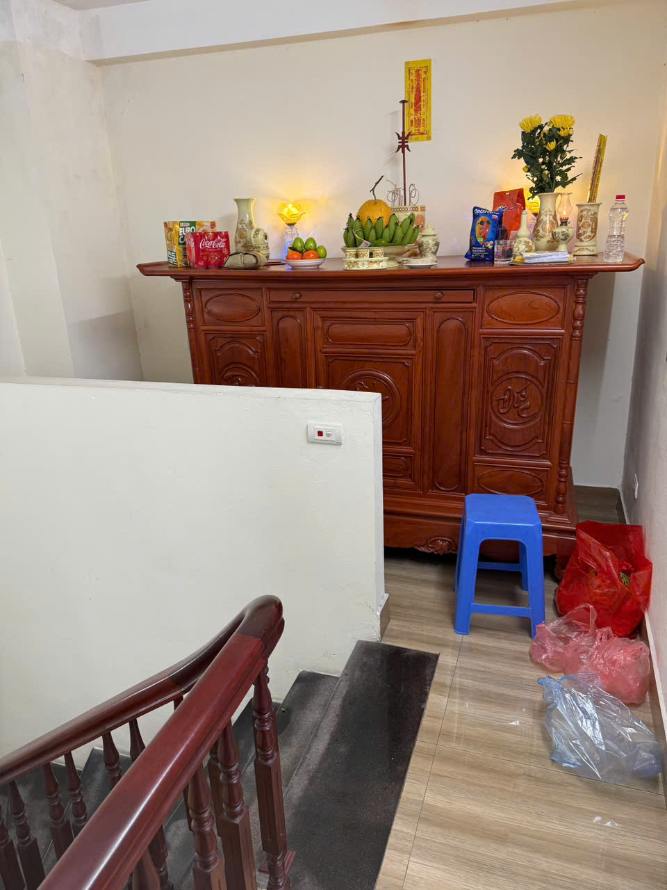 Cho thuê nhà nguyên căn 649 Lĩnh Nam, Diện tích 30m2 x 5 tầng – 3 ngủ to, 12 triệu/th