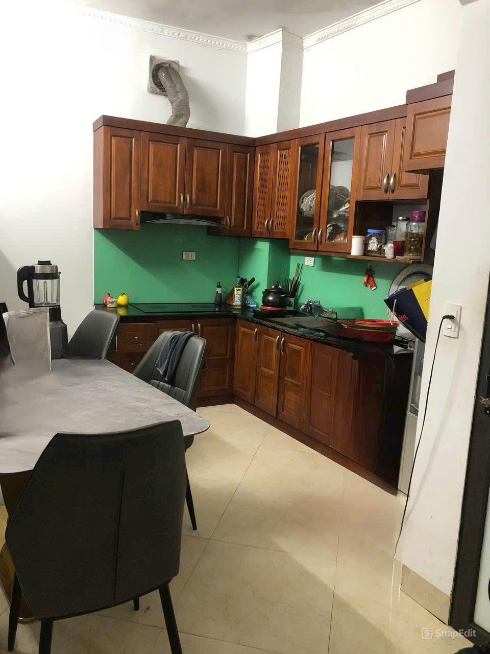 Cho thuê nhà nguyên căn Lương Khánh Thiện, 5 tầng, 35m2, 5 ngủ, 11 Triệu