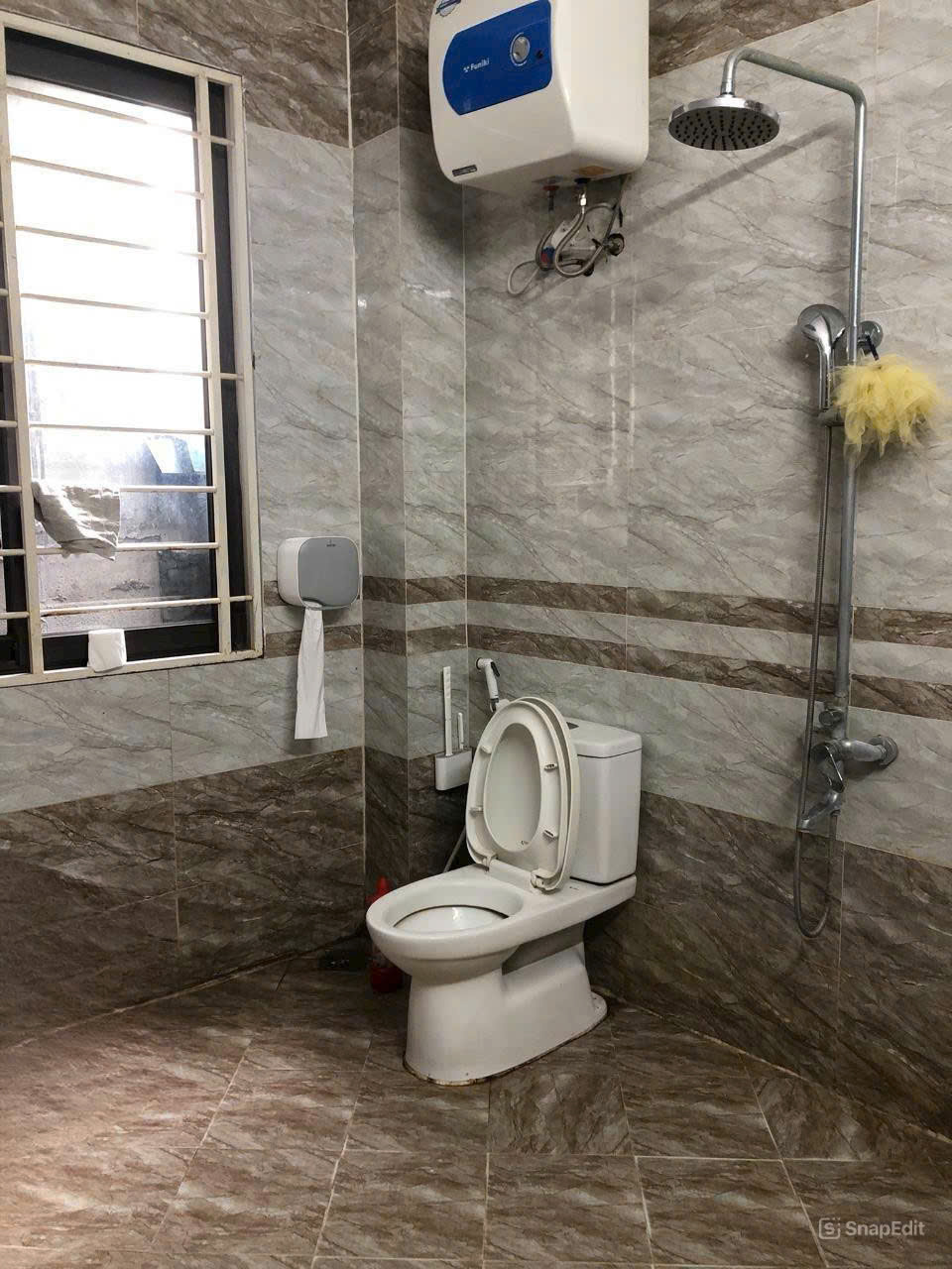 Cho thuê nhà nguyên căn Lương Khánh Thiện, 5 tầng, 35m2, 5 ngủ, 11 Triệu