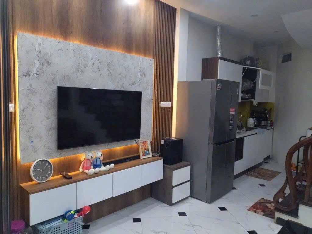 Cho thuê nhà nguyên căn mới kinh koong 269 Ngõ Quỳnh, 35m2 x 5 tầng, 3 ngủ KD onl, ở..