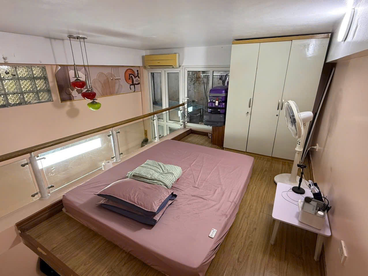 Cho thuê nhà nguyên căn gần vincom Bà Triệu, 22m2x1,5 tầng.1 ngủ.1 wc, 7tr9 Full đồ