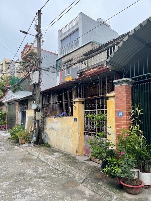 ĐỨC GIANG,LONG BIÊN 19tỷ 120m MẶT TIỀN 5.5m MẶT NGÕ Ô DỪNG ĐỖ,VỈA HÈ RỘNG