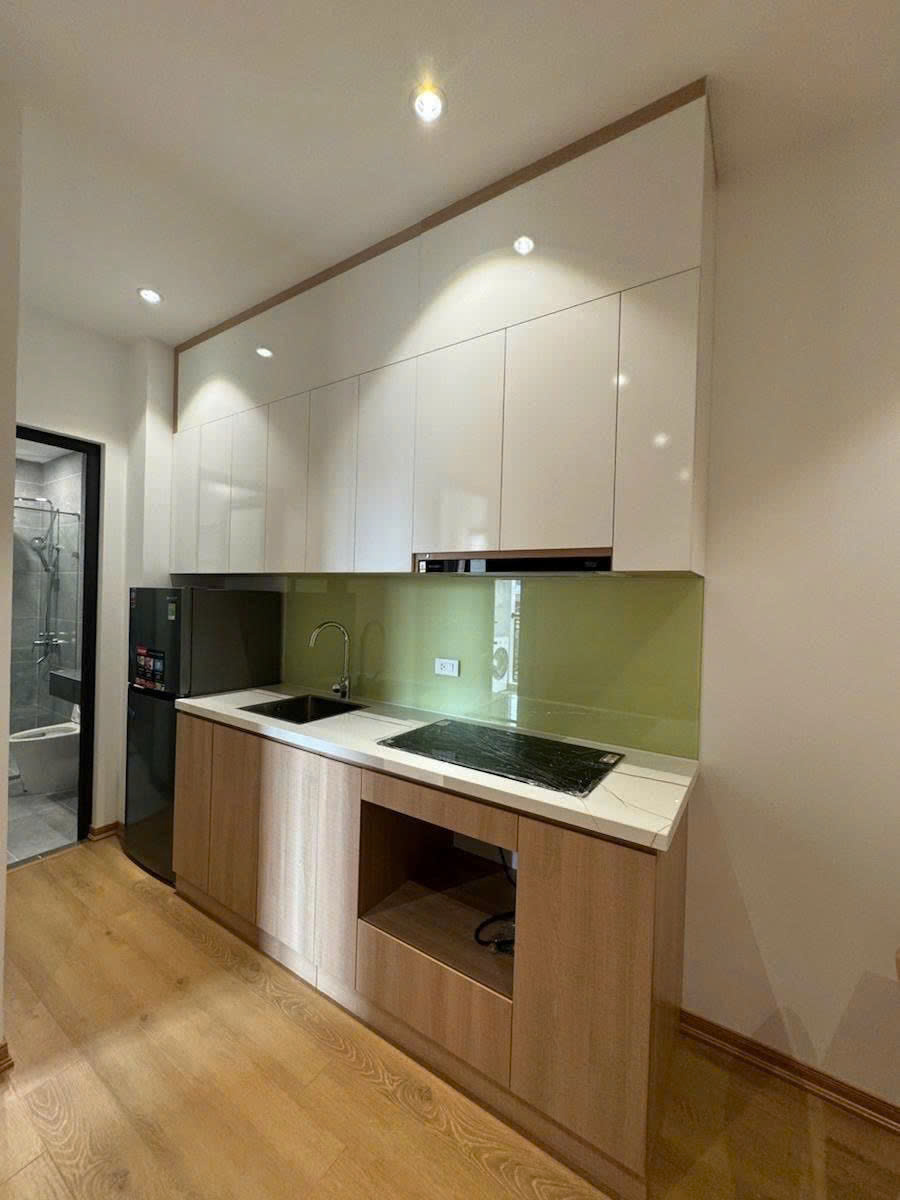 BÁN TÒA APARTMENT TRÍCH SÀI, TÂY HỒ – 100M² x 9T THANG MÁY – DÒNG TIỀN 135TR/TH – Ô TÔ
