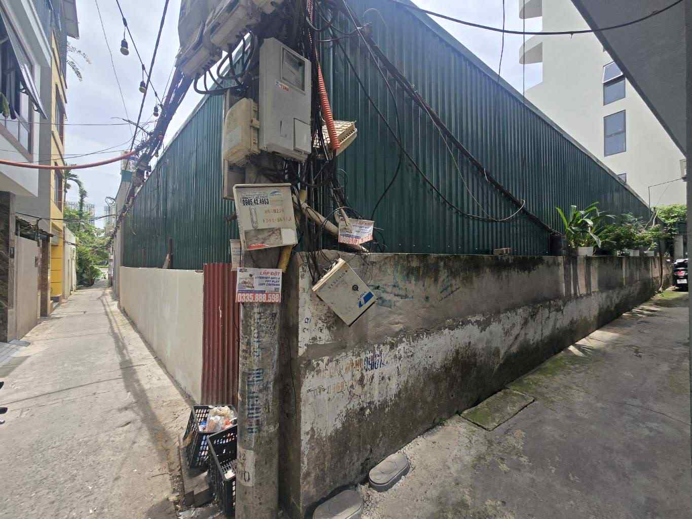 bán nhà mặt phố Hồng Tiến, 310m, mặt tiền 16.8m, 1 mặt phố- 2 mặt ngõ, full thổ cư