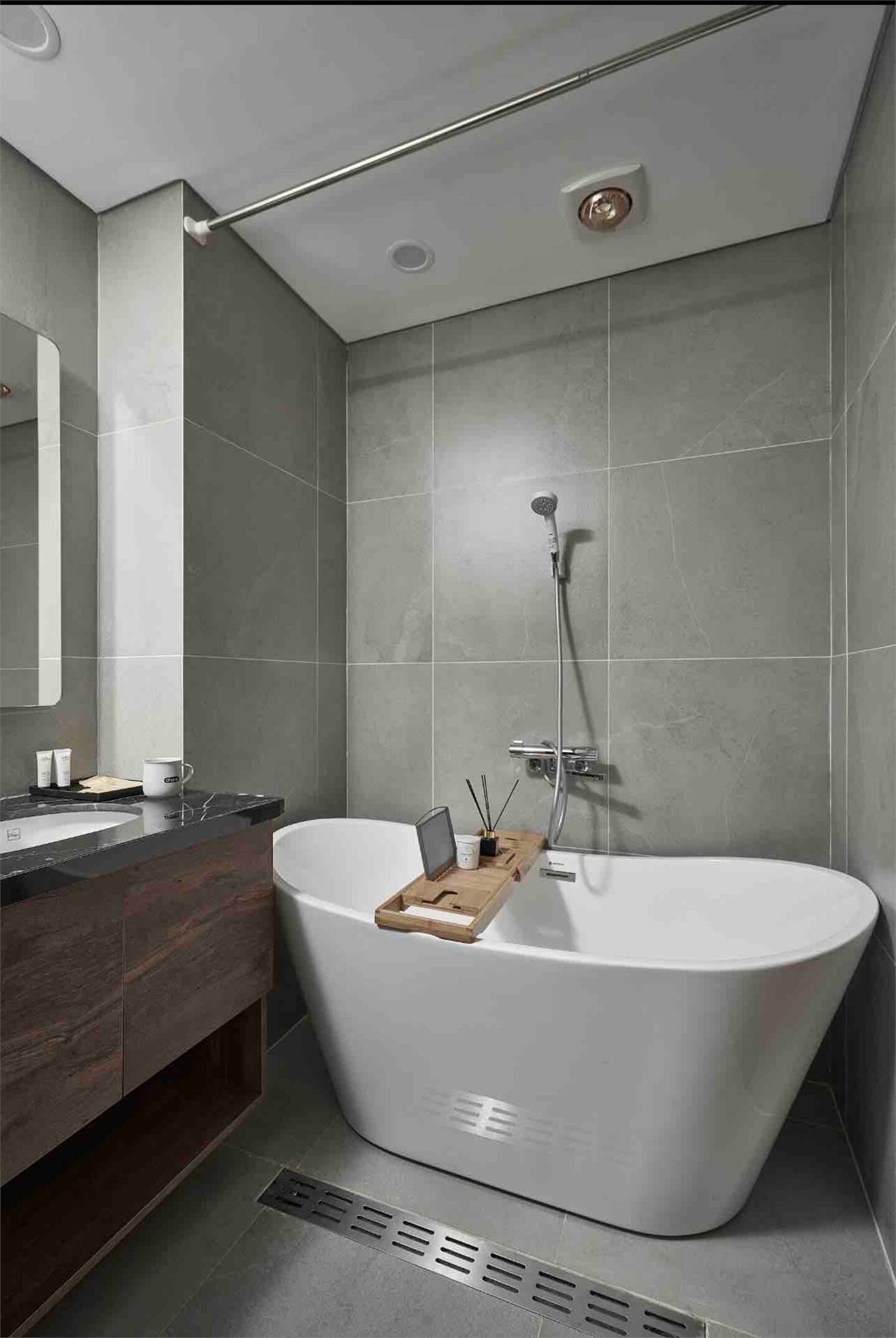Bán tòa Apartmenr siêu đẹp Liễu Giai, Đào Tấn – 110m2, 8 tầng, gara ô tô – 59 tỷ