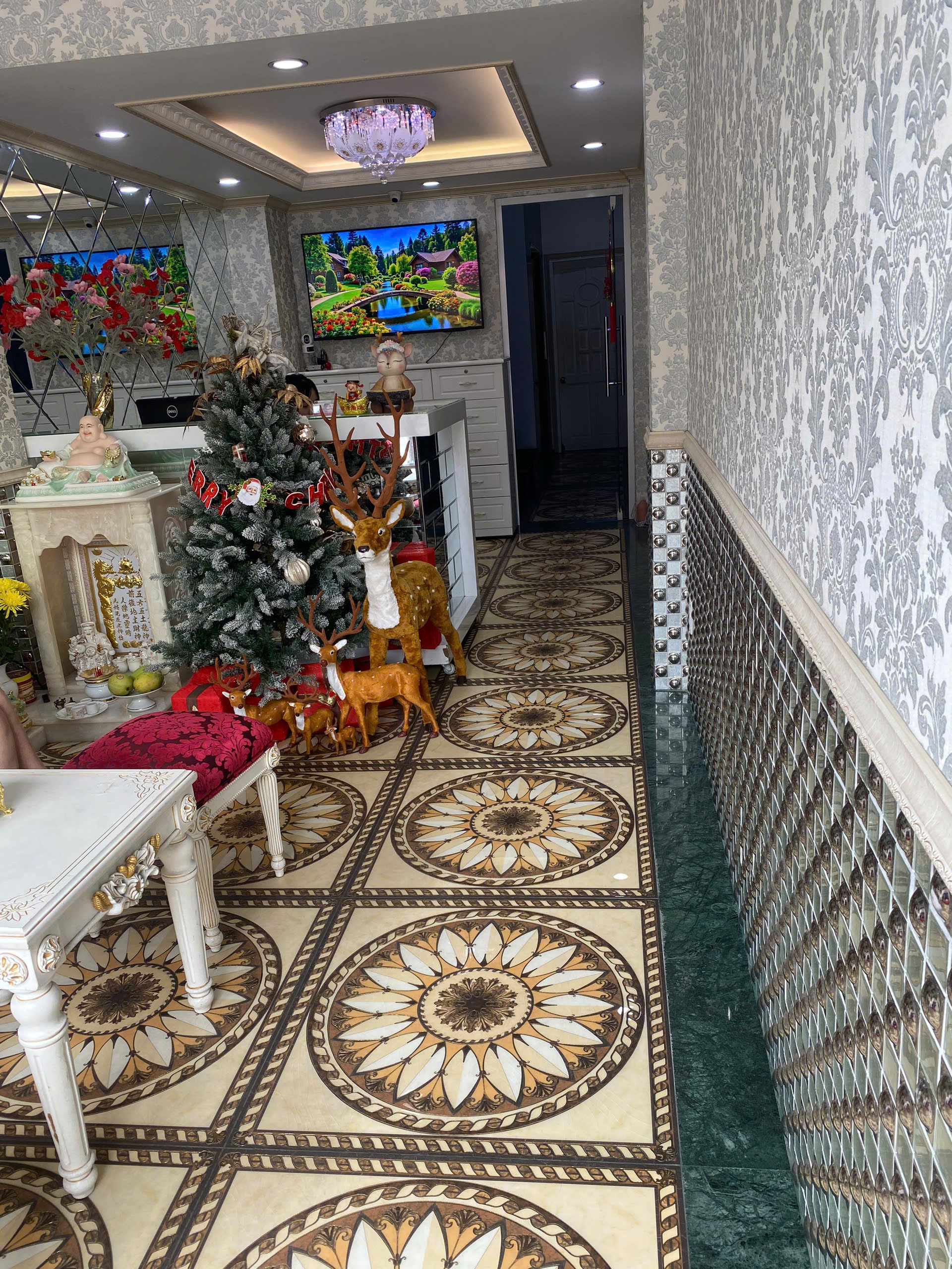 Bán Nhà Mặt Tiền 165 Nguyễn Văn Thủ, phường Đa kao, quận 1