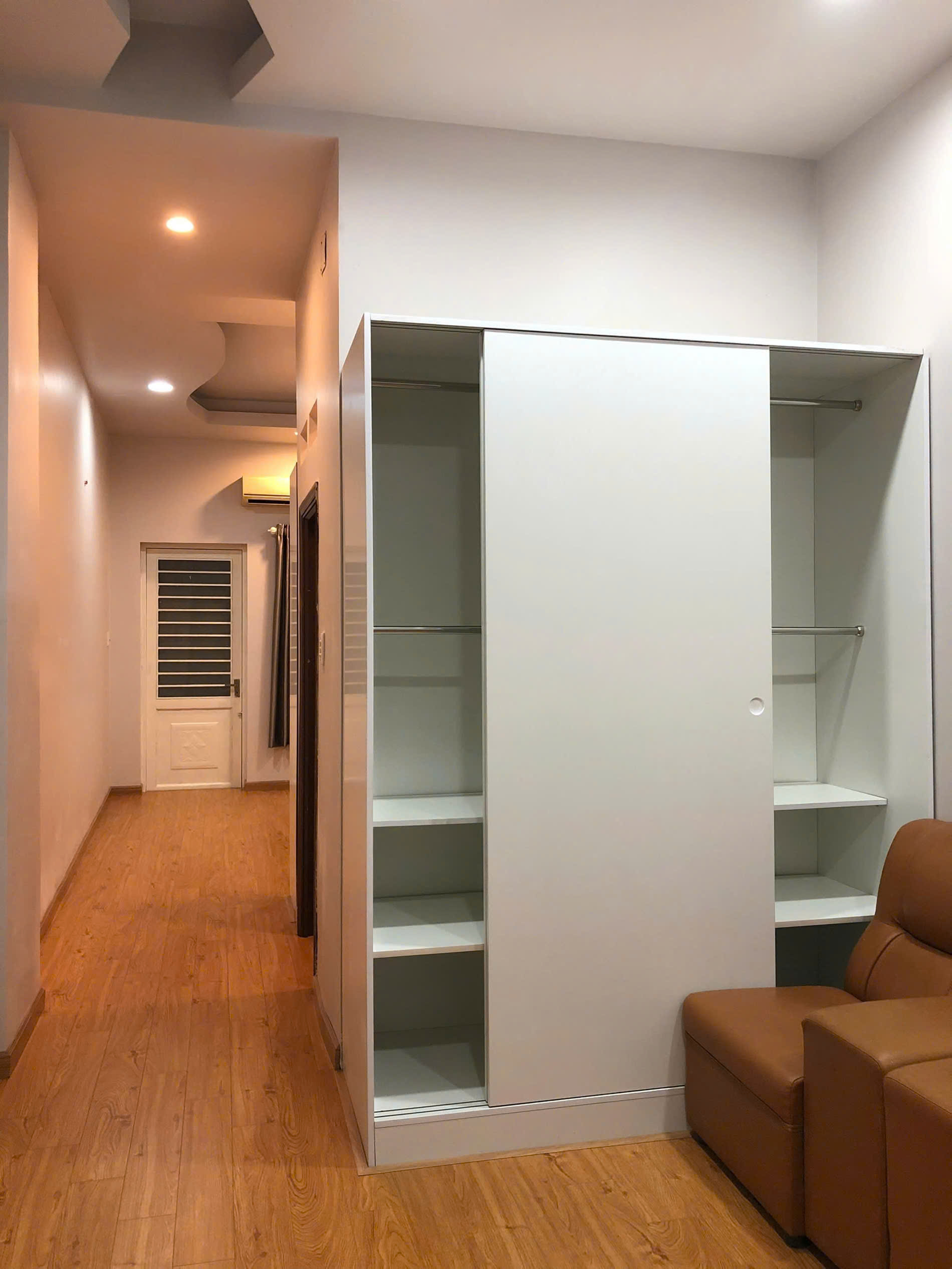 Bán nhà hxh 81/30-81/32 Nguyễn Cửu Vân, Phường 17, Quận Bình Thạnh