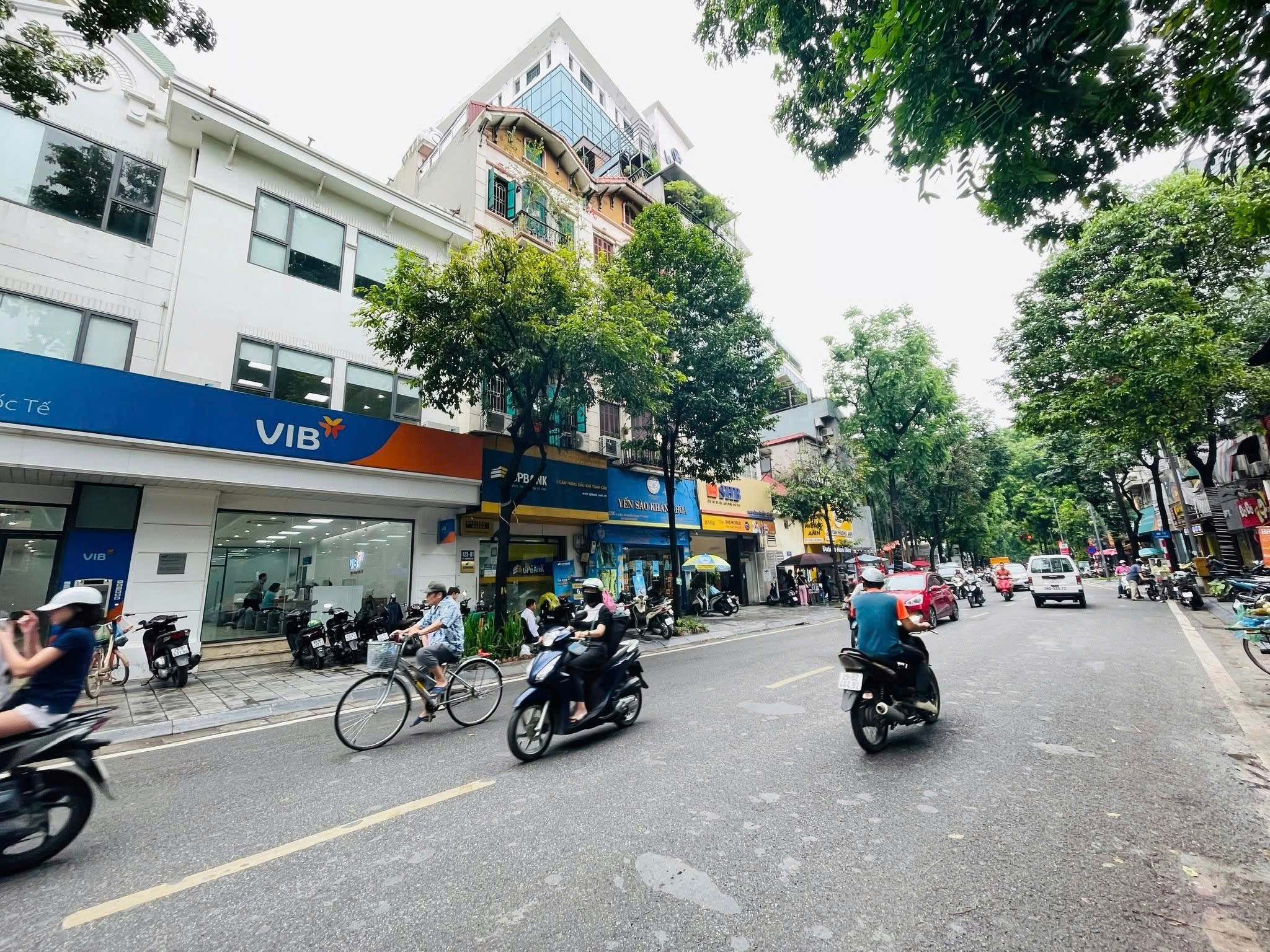 MP Lò Đúc 252m² mặt tiền khủng 11m ngân hàng thuê 1,6 tỷ/năm 2 thoáng vĩnh viễn trước sau chỉ 230 tỷ
