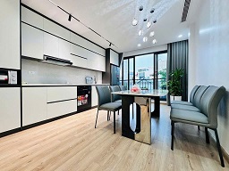 BÁN NHÀ ĐẸP KHÚC THỪA DỤ – CẦU GIẤY, HÀ NỘI – 6 TẦNG THANG MÁY – Ở NGAY KHÔNG CẦN SỬA
