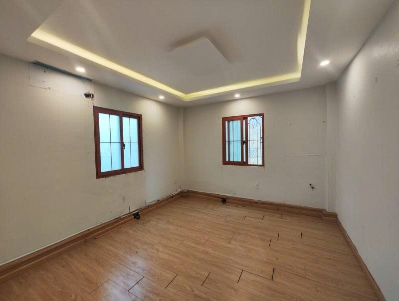 Bán nhà Mặt tiền Kinh Dương Vương – Quận 6, 10x16m, 3 Tầng, HĐT 80tr, 29,9 tỷ.