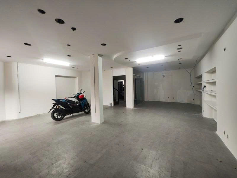 Bán nhà Mặt tiền Kinh Dương Vương – Quận 6, 10x16m, 3 Tầng, HĐT 80tr, 29,9 tỷ.