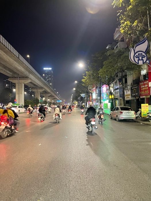 MẶT PHỐ TRẦN KHÁT CHÂN,HAI BÀ TRƯNG 29tỷ 85m MẶT TIỀN 5m,VỈA HÈ KINH DOANH,KHU VỰC HIẾM