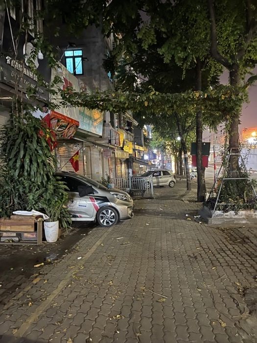 MẶT PHỐ TRẦN KHÁT CHÂN,HAI BÀ TRƯNG 29tỷ 85m MẶT TIỀN 5m,VỈA HÈ KINH DOANH,KHU VỰC HIẾM