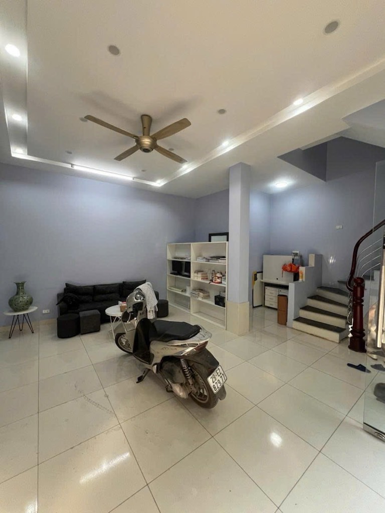 Nhà Phú Đô, lô góc, dân xây 40m2, 5 tầng chỉ 7 tỷ