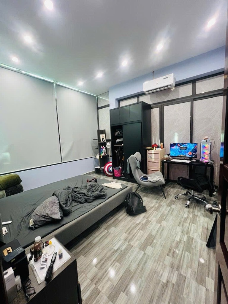 Nhà Phú Đô, lô góc, dân xây 40m2, 5 tầng chỉ 7 tỷ