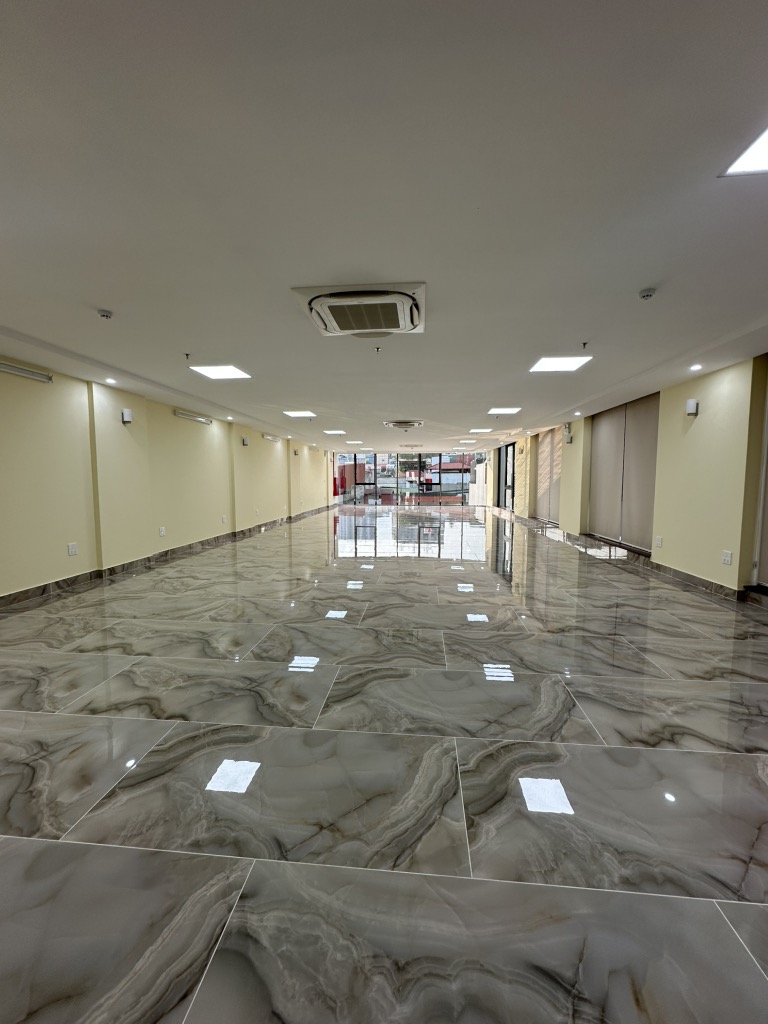 (Tin thật 100%) Bán tòa VP lô góc xây mới 267m2 x 10T tại mặt phố Trung Liệt – Dòng tiền 4,8 tỷ/năm
