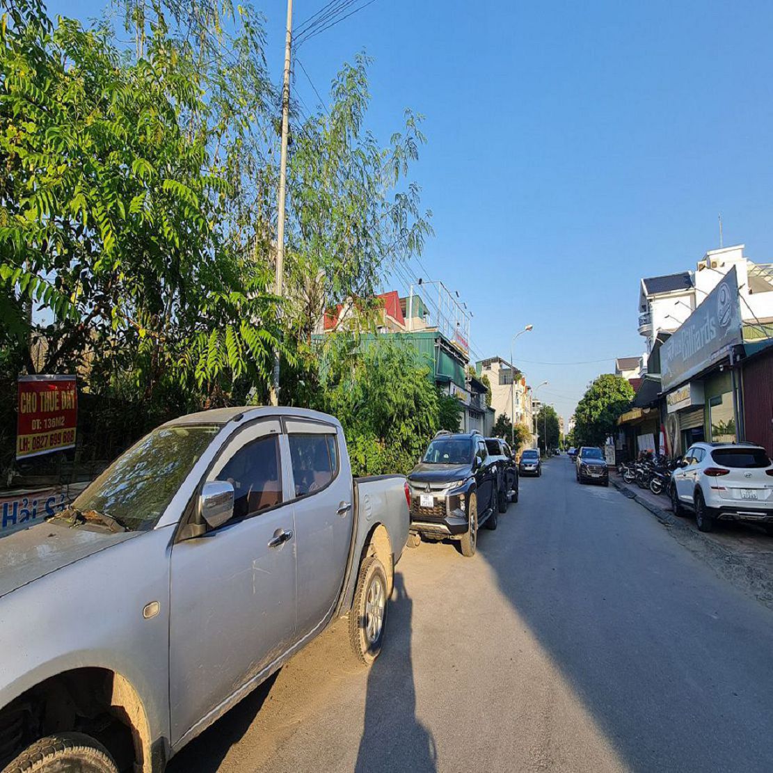 Bán đất xã Gia Lâm, HN, gần Vincom, đường ô tô. 202m2, mt 8m vuông vắn. Giá đầu tư. Lh 0989894845