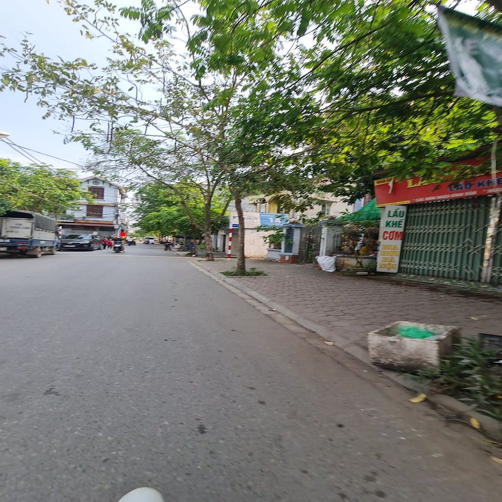 2x tỷ có lô góc 255m2 3 ô tô tránh tại Đông Dư, Gia Lâm, Hà Nội. Lh 0989894845
