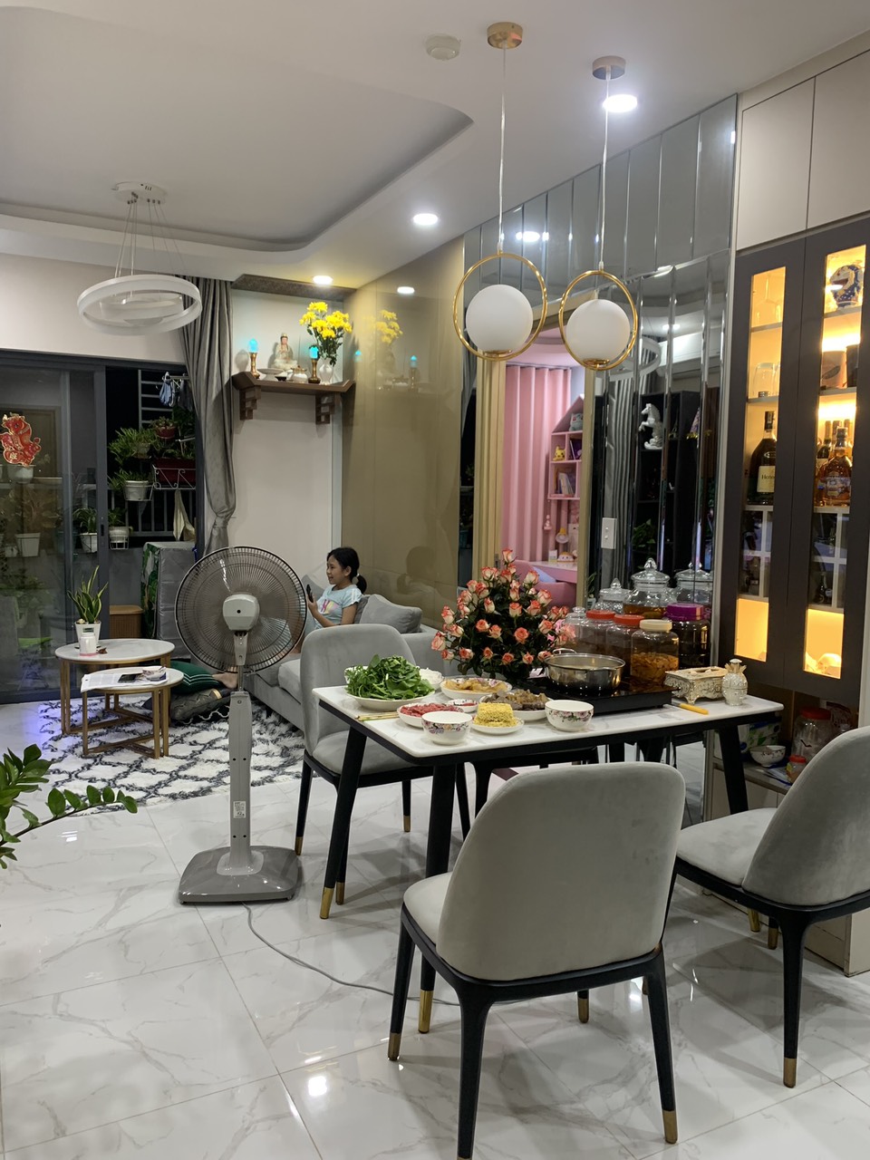 Fresca rieverside 70m2 view hồ bơi, ngoại khu đầy đủ nội thất