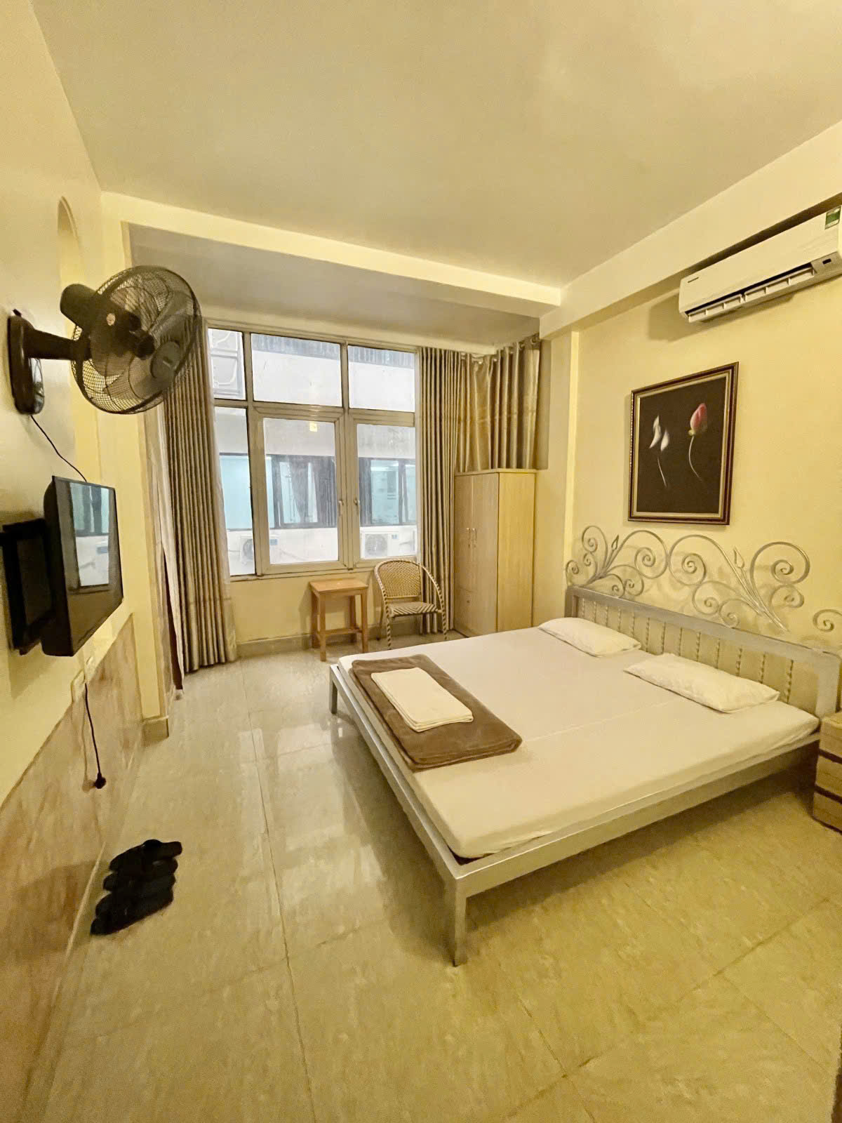 Bán Nhà Trung Tâm Hoàn Kiếm – Gần Mặt Phố Trần Hưng Đạo – Mở VP, Showroom Quá Tuyệt Liên hệ: 0326.213.286