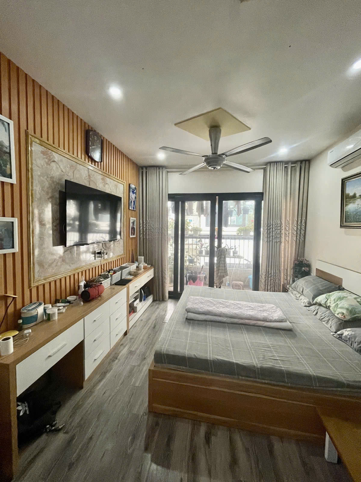 Bán Nhà Trung Tâm Hoàn Kiếm – Gần Mặt Phố Trần Hưng Đạo – Mở VP, Showroom Quá Tuyệt Liên hệ: 0326.213.286