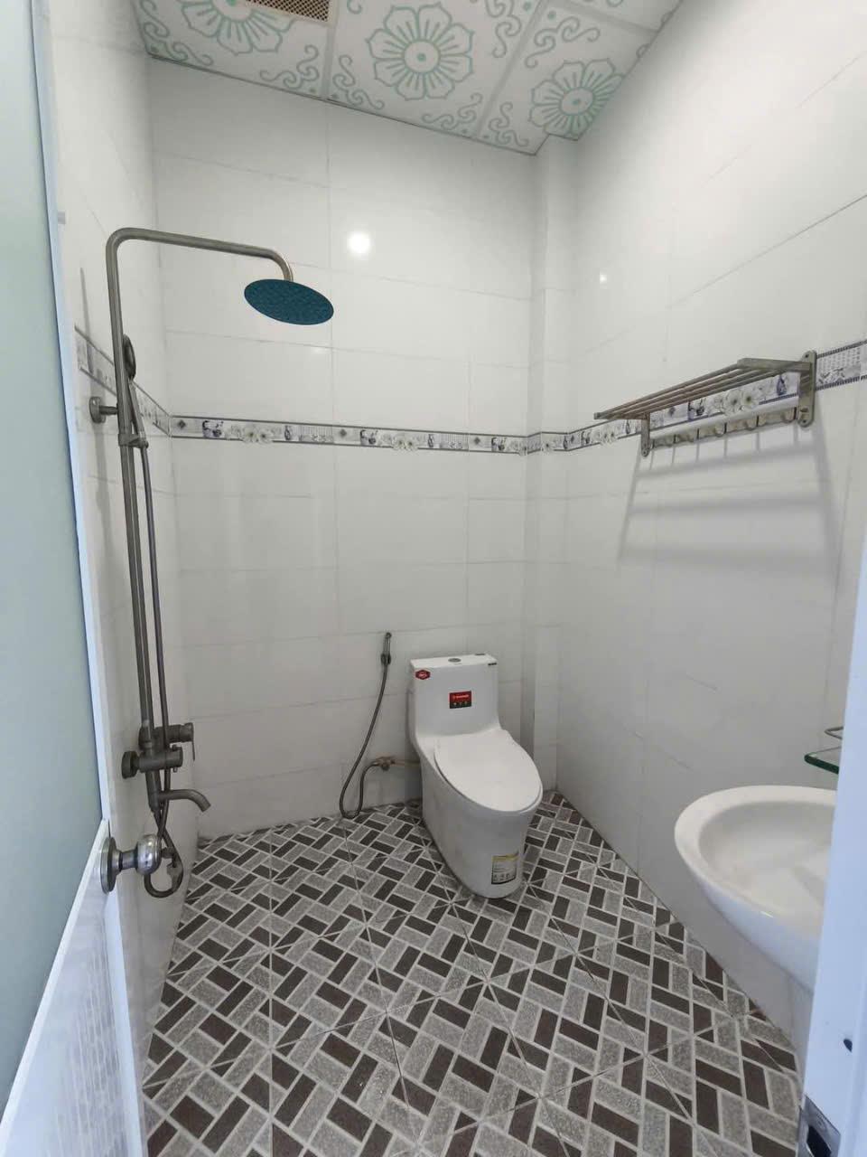 BÁN GẤP NHÀ, HXH, ĐƯỜNG SỐ 12 BÌNH HƯNG HÒA BÌNH TÂN, 61M2, 2 TẦNG, NHỈNH 5TỶ, SỔ HỒNG RIÊNG.