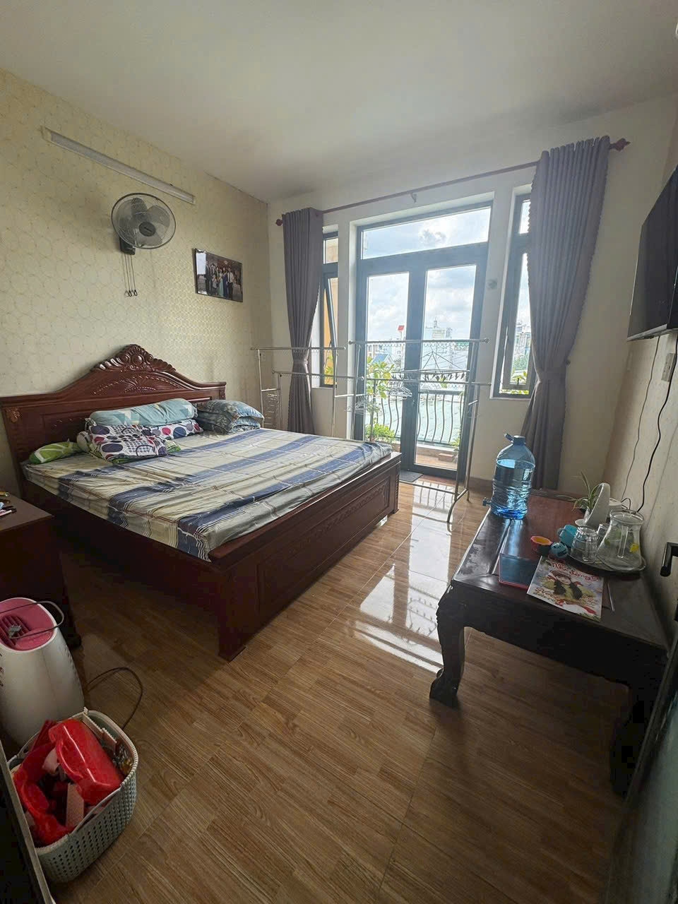 NHÀ TRỆT 3 LẦU – FULL NỘI THẤT – NGAY KDC HIỆP THÀNH CITY – QUẬN 12