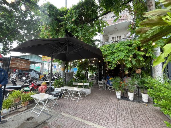 Bình Thạnh ! NHANH CÒN ! QUÁN CAFE GÓC 2 MT ĐẸP LẮM ! DTSD 6m x 14m , Lề Đường góc rộng, Tel : 0362340917 ( chính chủ )