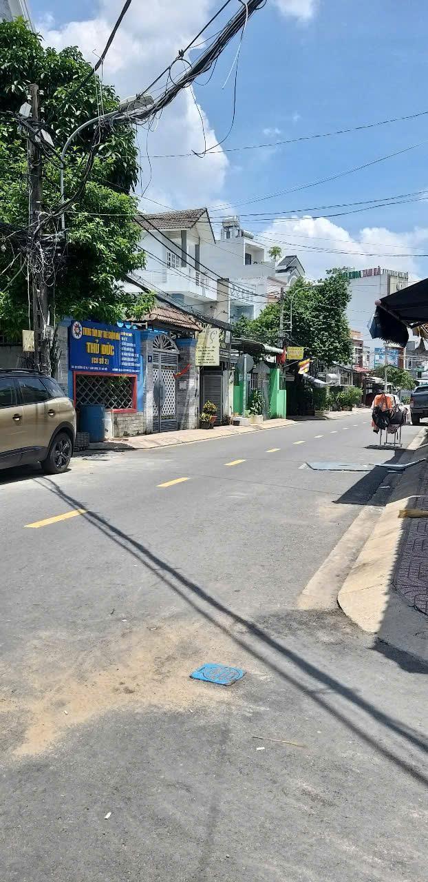 Đừng bỏ qua lô đất cực phẩm dưới đây ngay TT Thủ Đức giá giảm sâu chỉ 61 triệu/m2.!