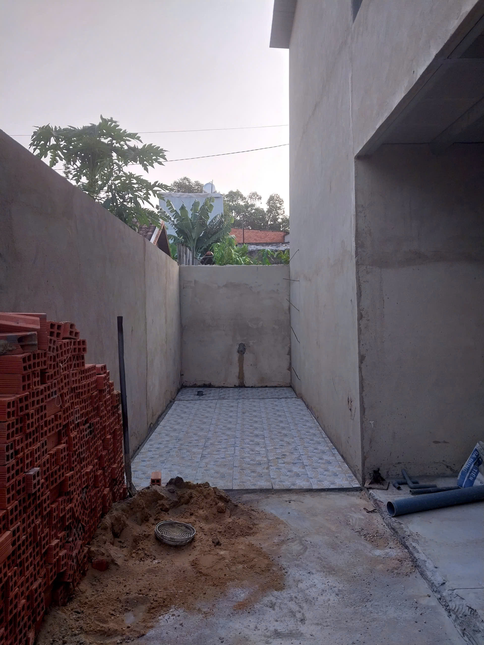 BÁN KHO MẶT TIỀN TÂN HIỆP 9 – HÓC MÔN – SỔ MỚI 2024 – DT 270.6M2 – GIÁ CHỈ 9.8 TỶ