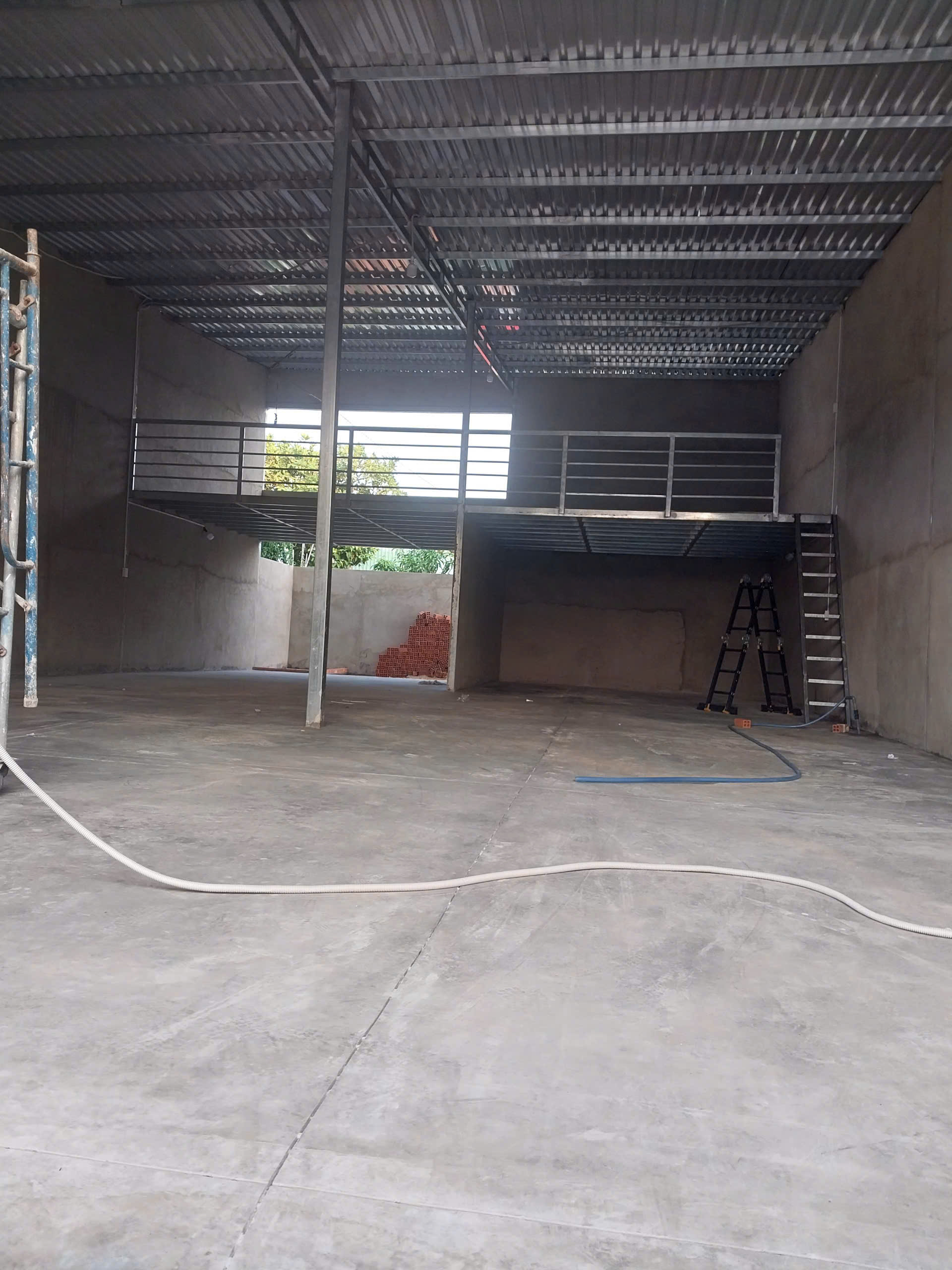 BÁN KHO MẶT TIỀN TÂN HIỆP 9 – HÓC MÔN – SỔ MỚI 2024 – DT 270.6M2 – GIÁ CHỈ 9.8 TỶ