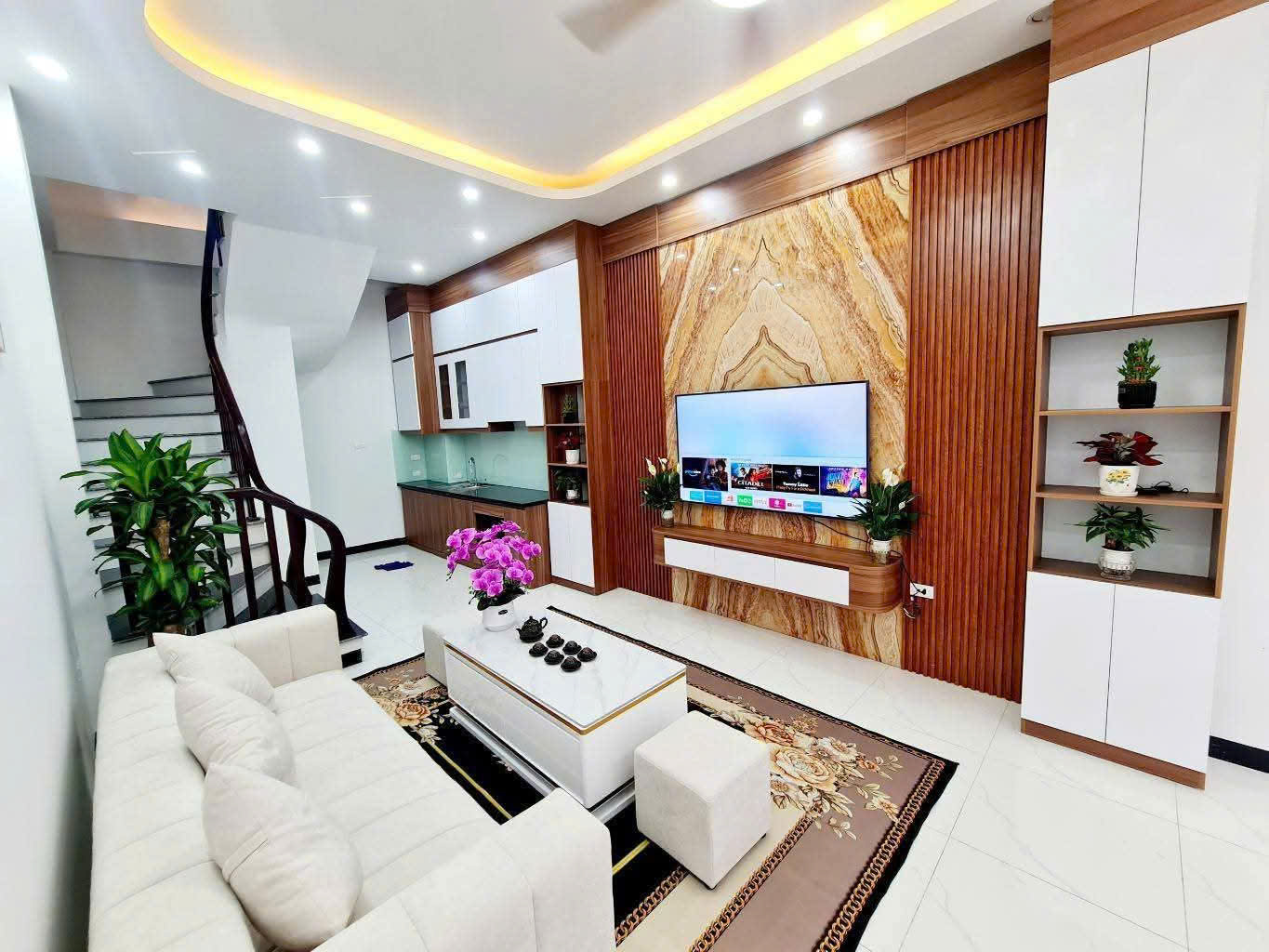 QUANG TRUNG -YÊN NGHĨA HÀ ĐÔNG CẦN BÁN GẤP NHÀ DT 81M2 CHỈ NHÍCH 7 TỶ
