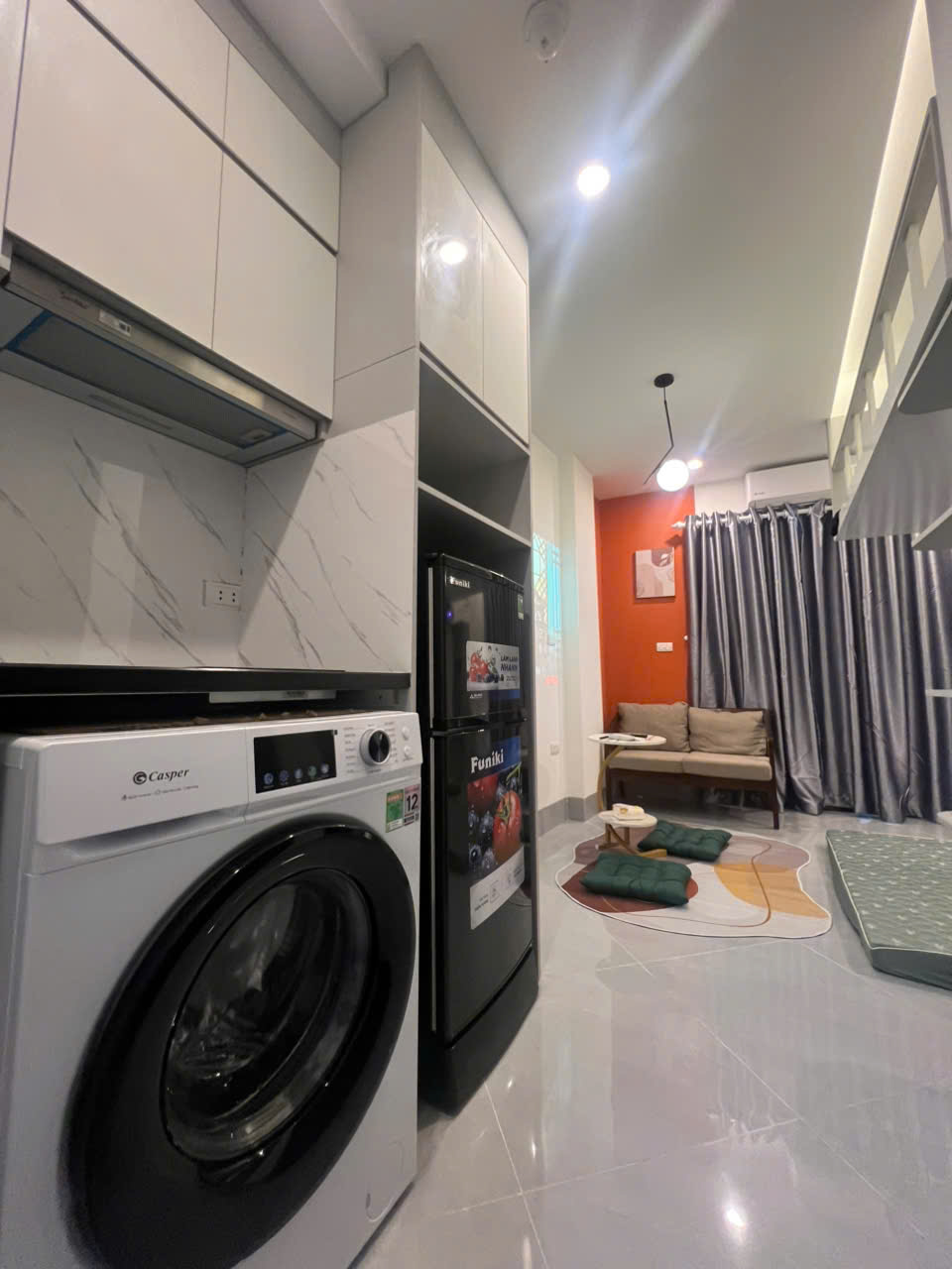 (Cực Hiếm) Căn hộ cao cấp 25m2 ở ngõ 45 Võ Chí Công – Máy giặt riêng – Có máy chiếu – Nhận xe điện